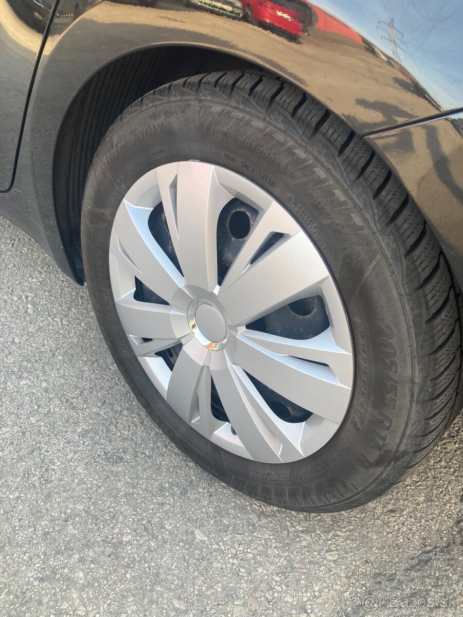 Predám plechové disky 6.5X16 ET51 5X114.3 67 s pneu