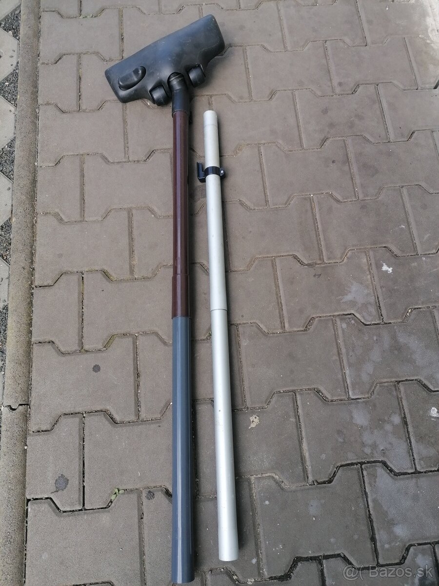 Hlavica vysávača