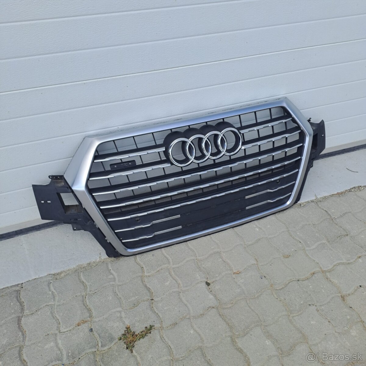 Predna maska na audi q7 od roku 2016