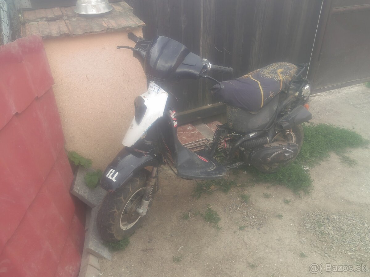 Skuter 110