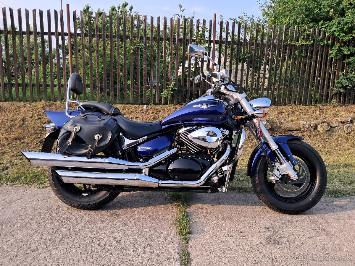 Suzuki intruder M 800