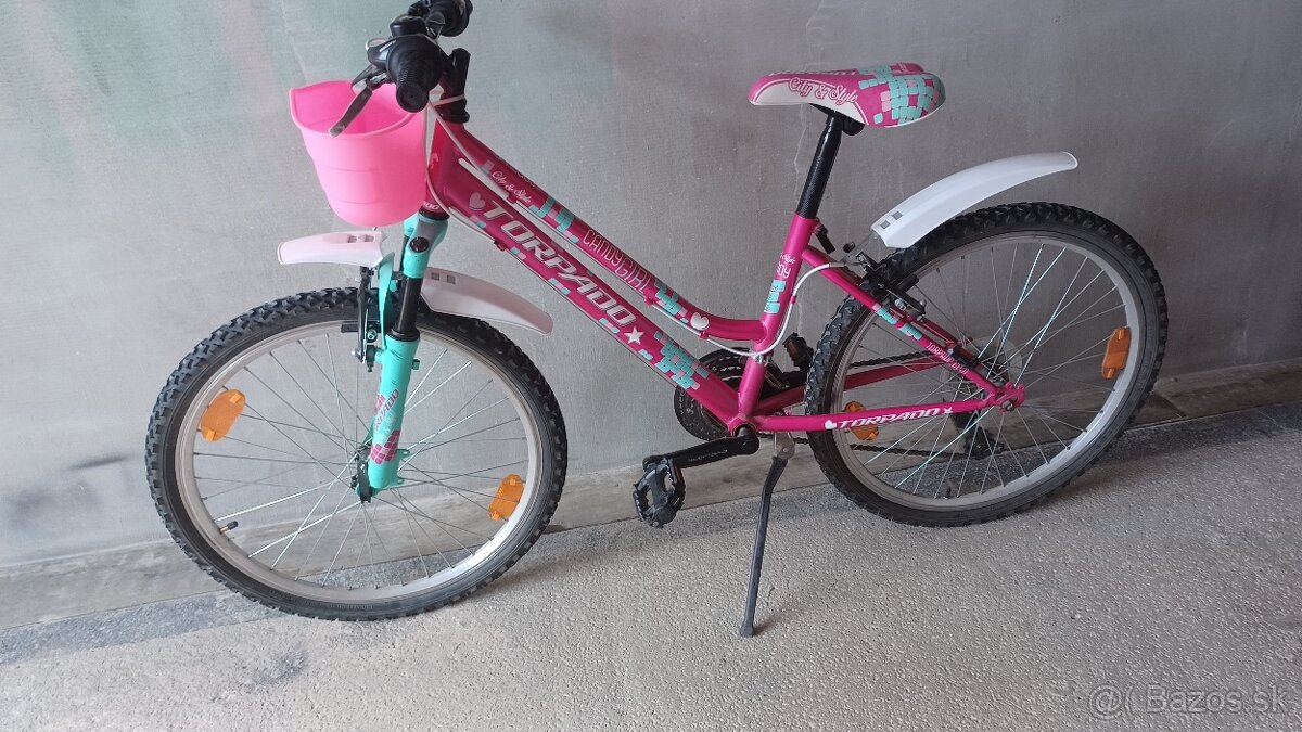 Dievčenský bicykel
