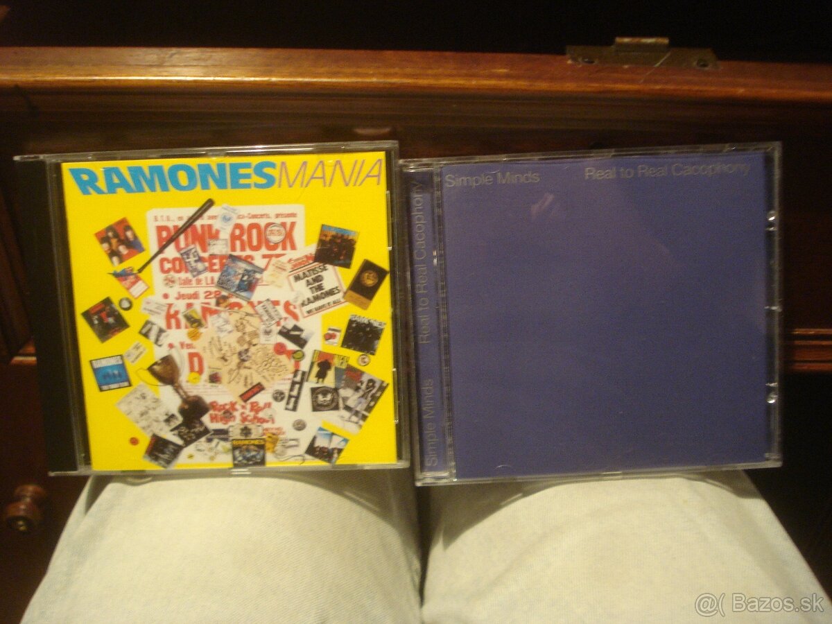 CD N.CAVE B.SOUTH RAMONES S.MINDS REM SWEET NAZARETH NIRVANA