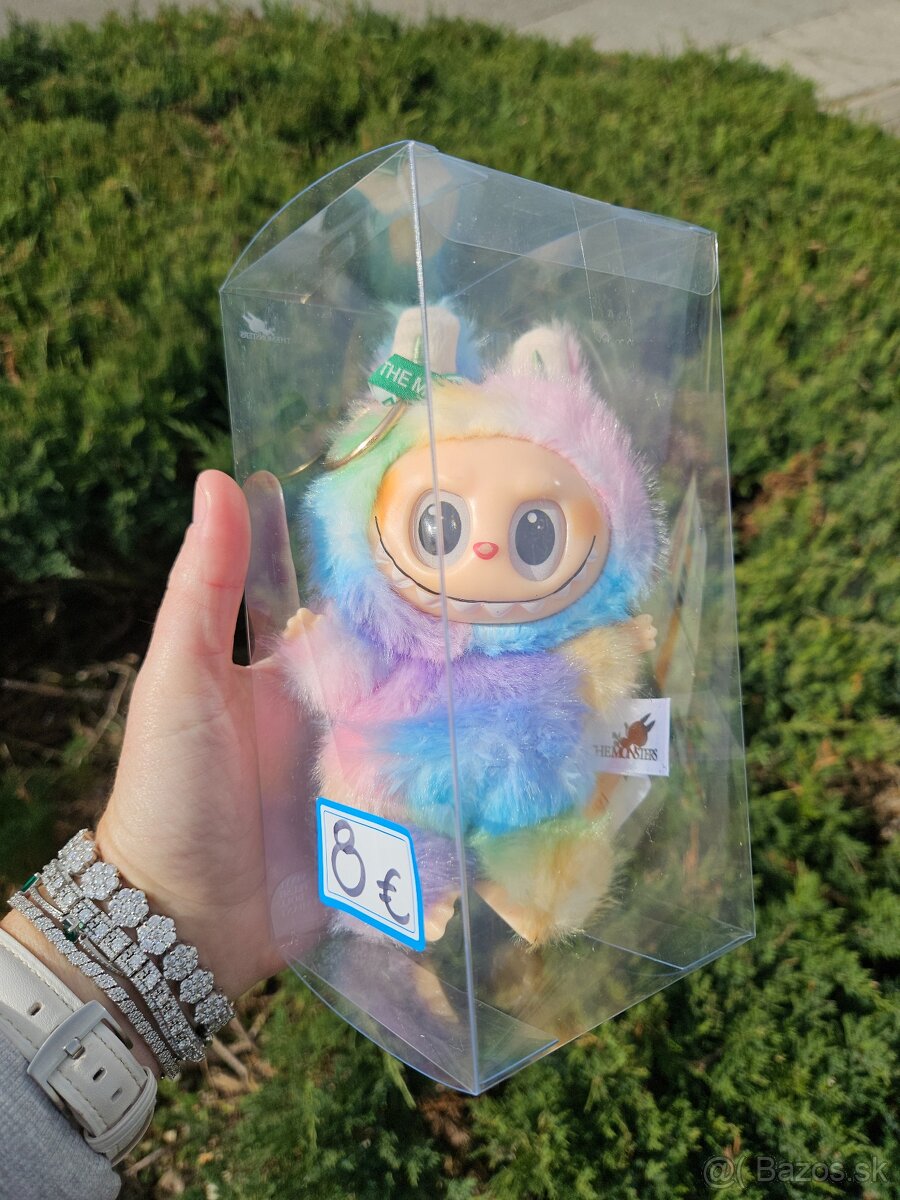LABUBU 8 €