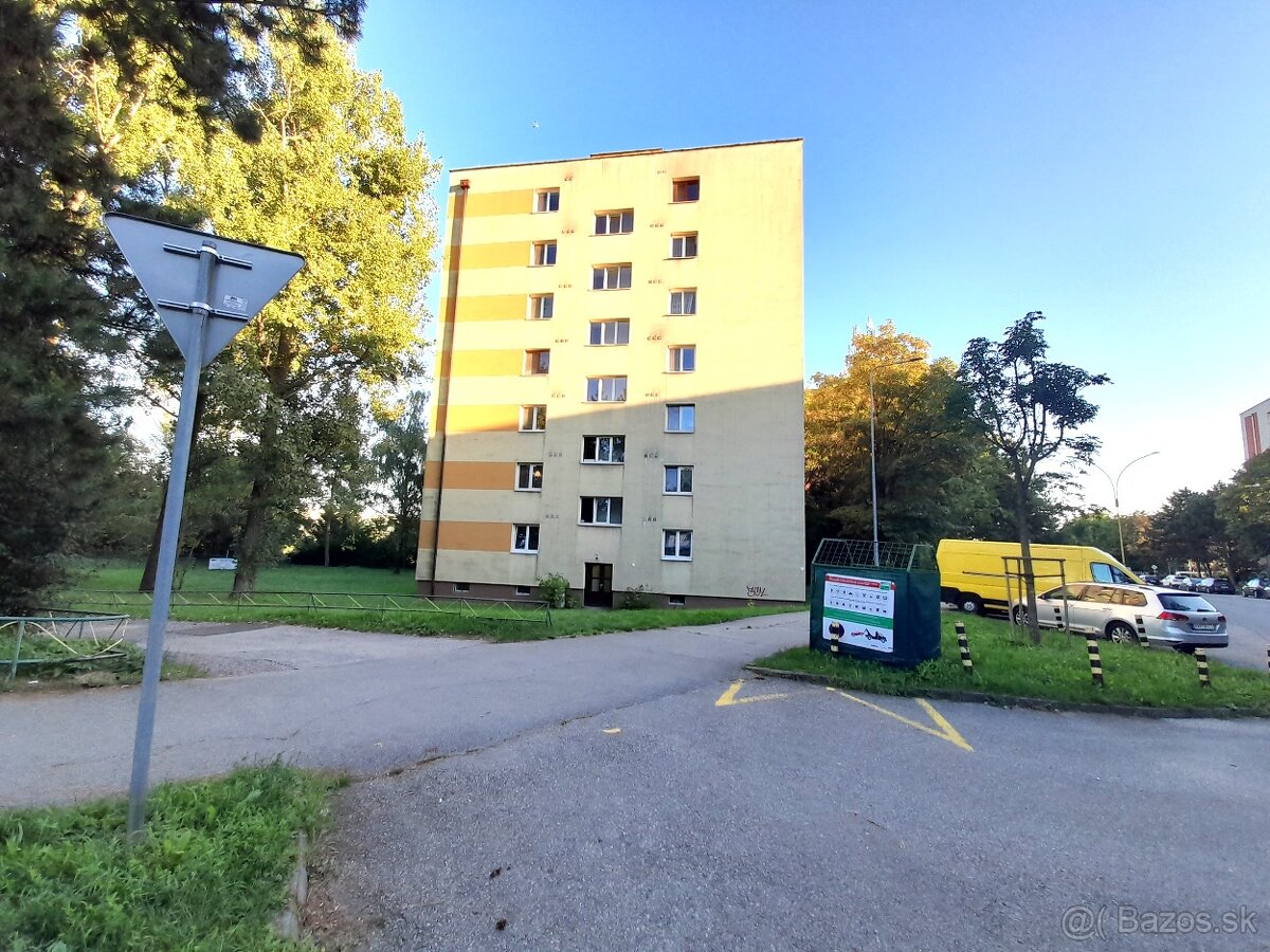 Predaj 2 izbový byt, 56m2, Podhradová