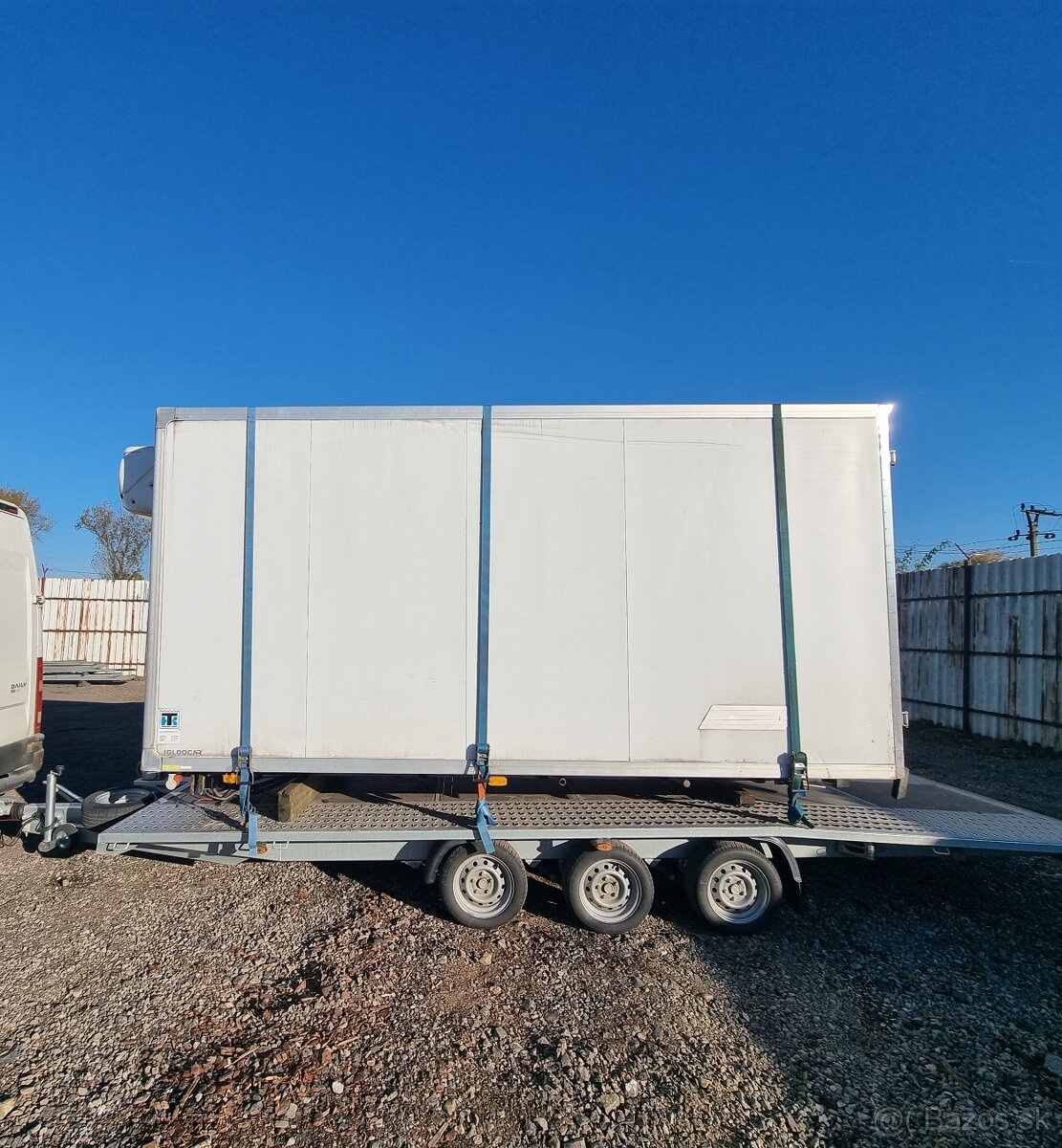 Predam mraziacu nadstavbu 430x210x210 thermo king 380V