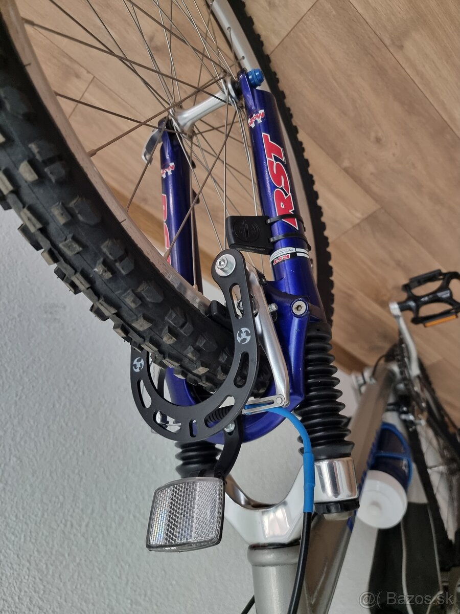 RST Mozo Comp na 26' kolesa