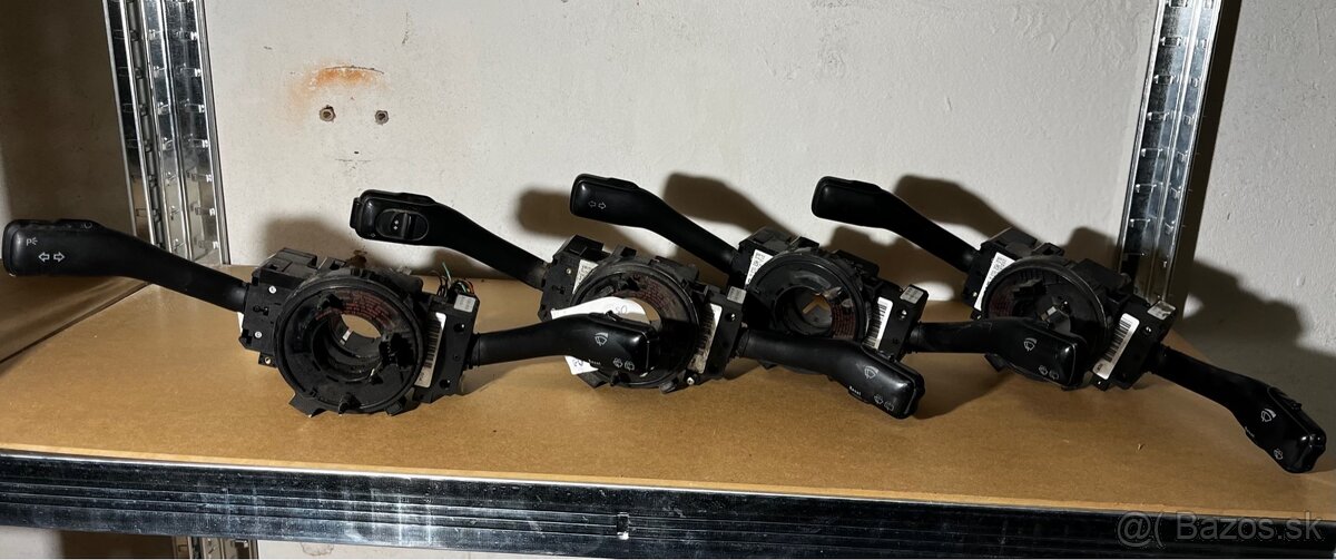 Páčky smeroviek stieračov