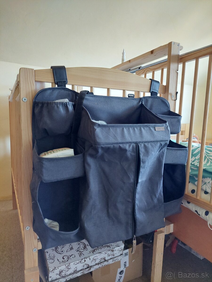 Organizer na postielku