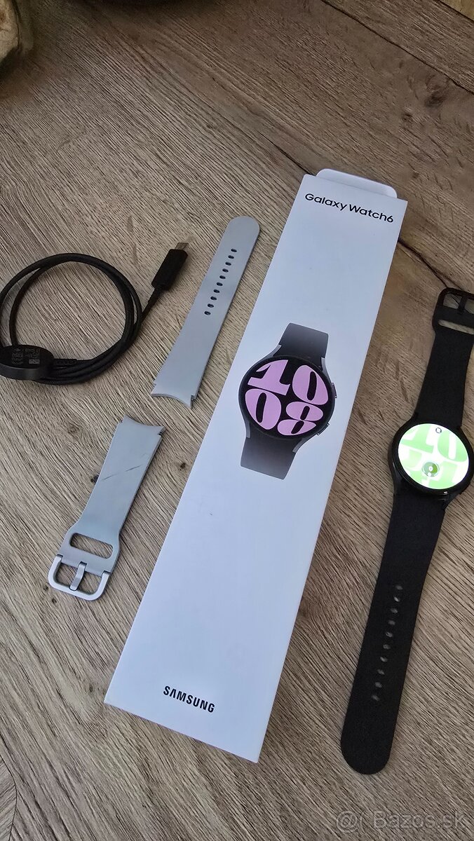 Predám Samsung Galaxy Watch 6