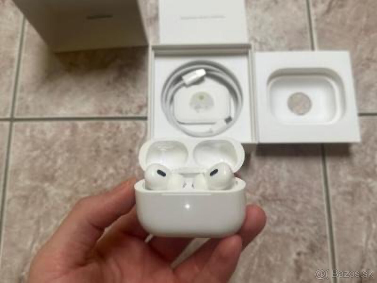 PREDÁM AIRPODS PRO 3