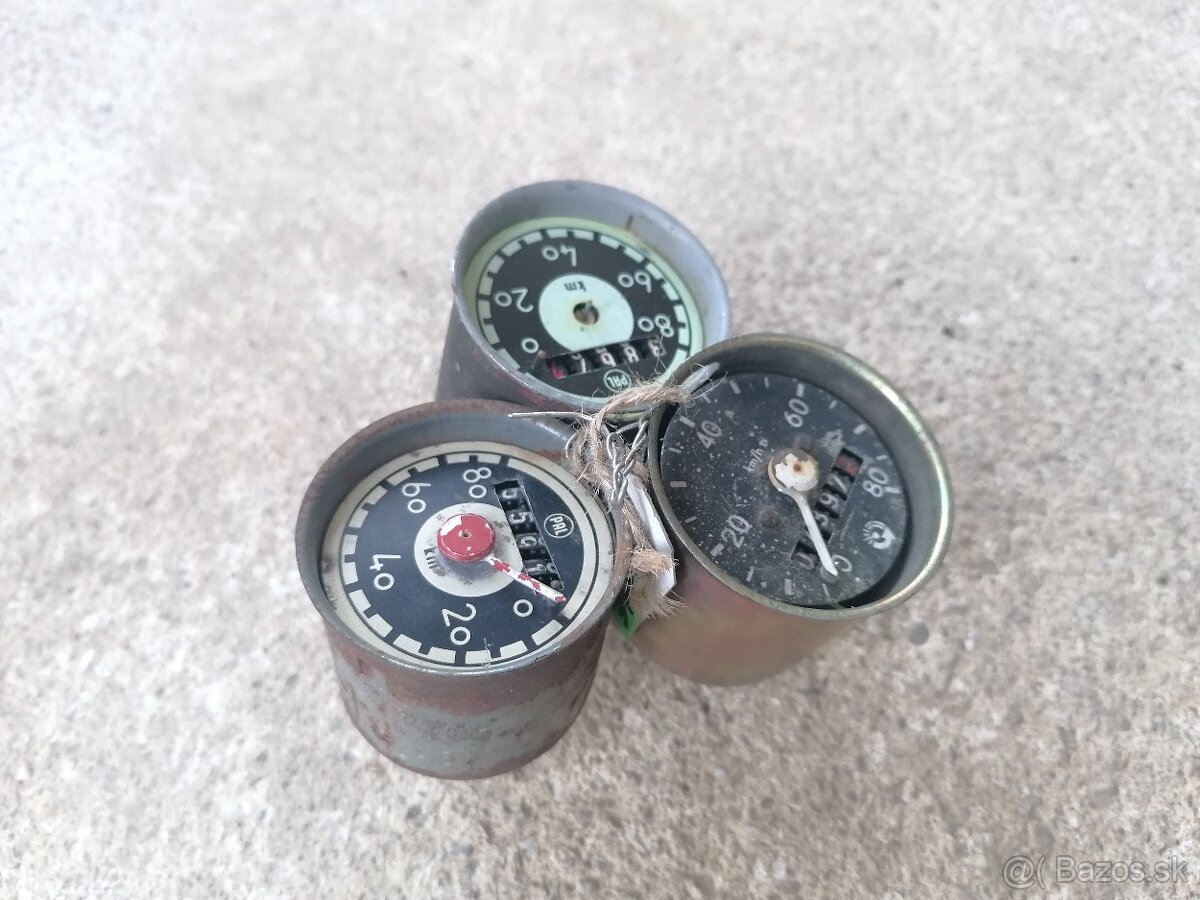 Predám 3x tachometer na Jawa 05, 20, 21, 23 pionier mustang