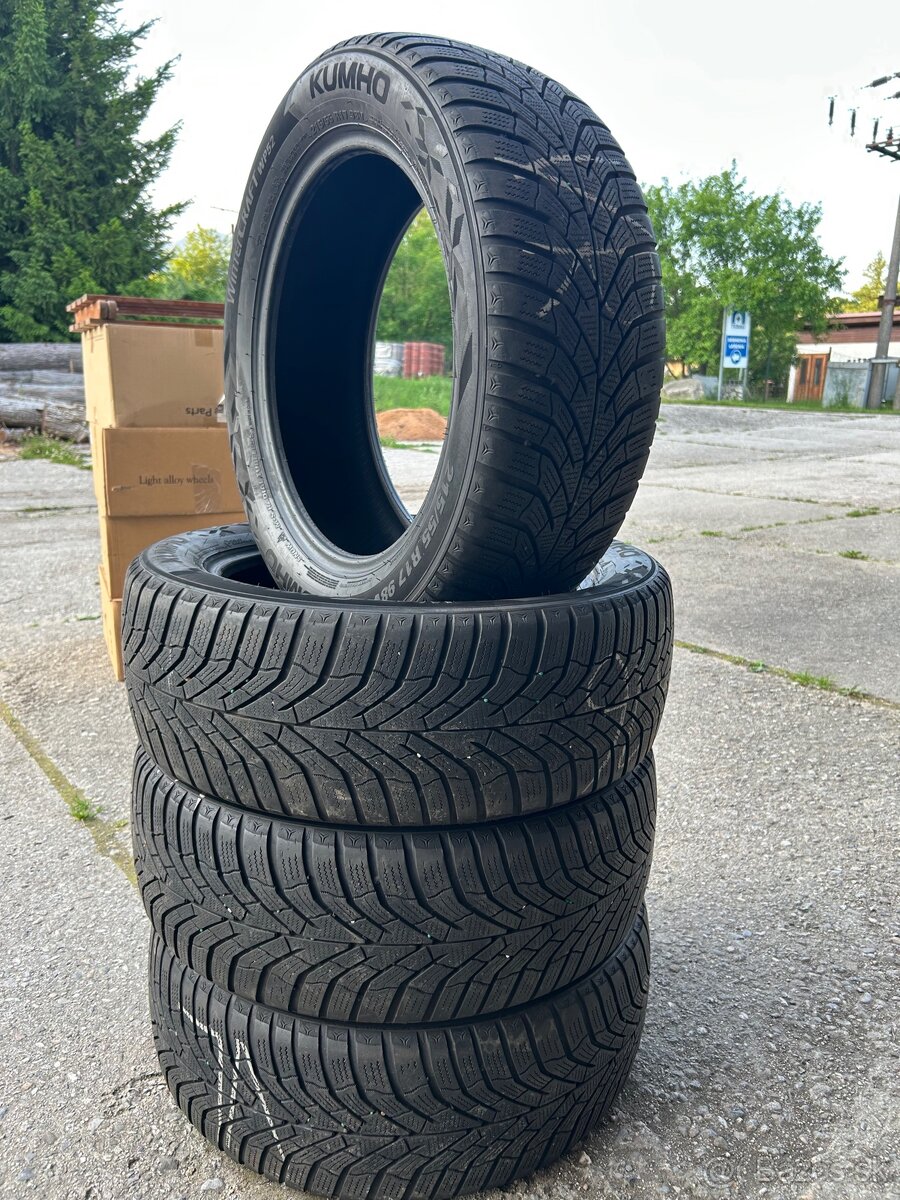 Zimné pneumatiky Kumho 215/55 R17