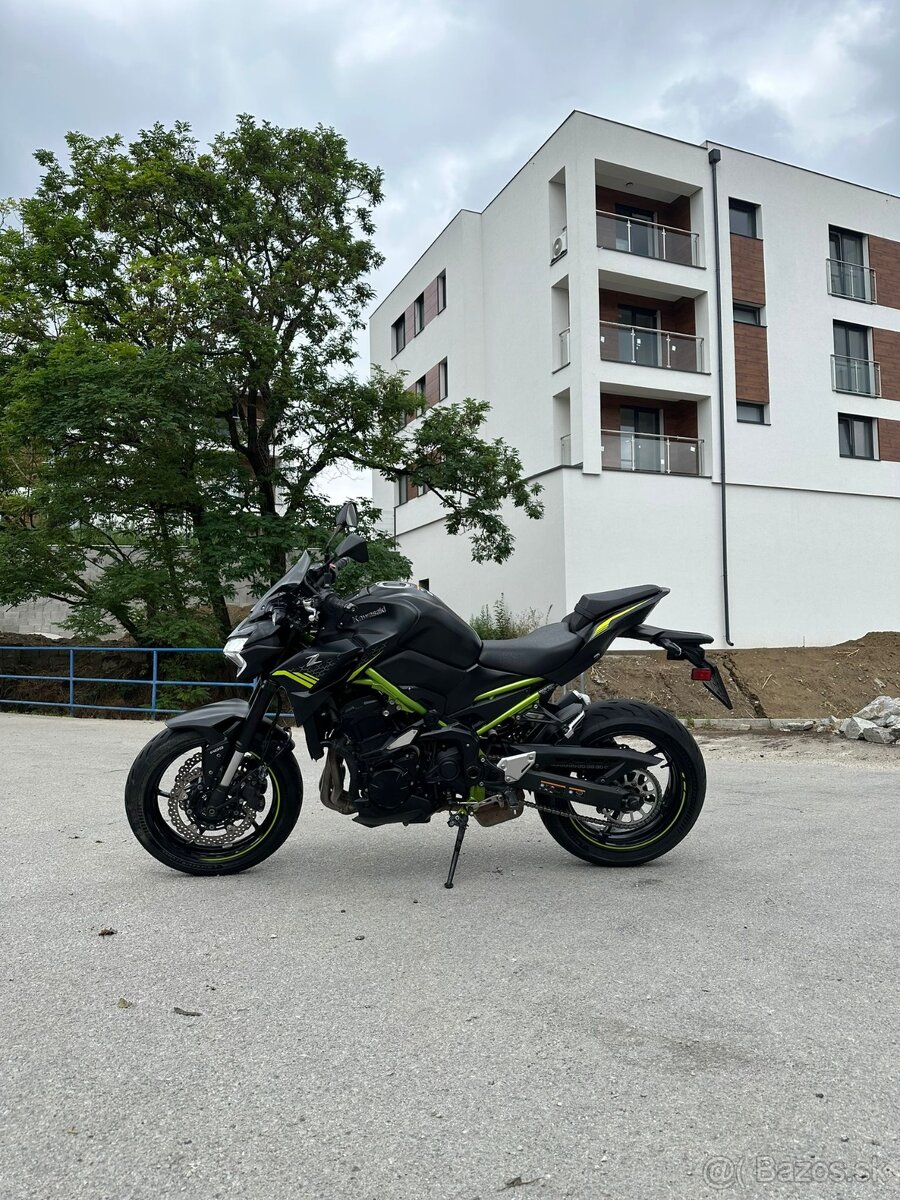 Kawasaki Z900 2021