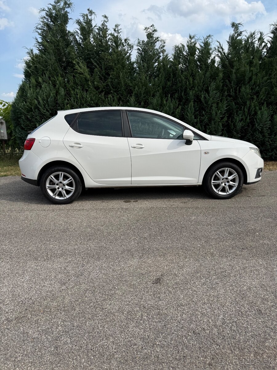 Seat ibiza 1,4 benzín