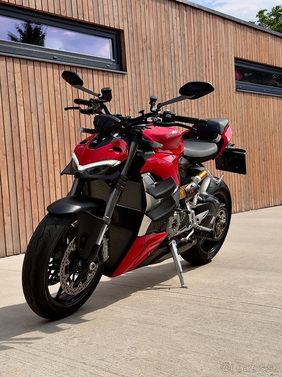 Ducati Streetfighter V2