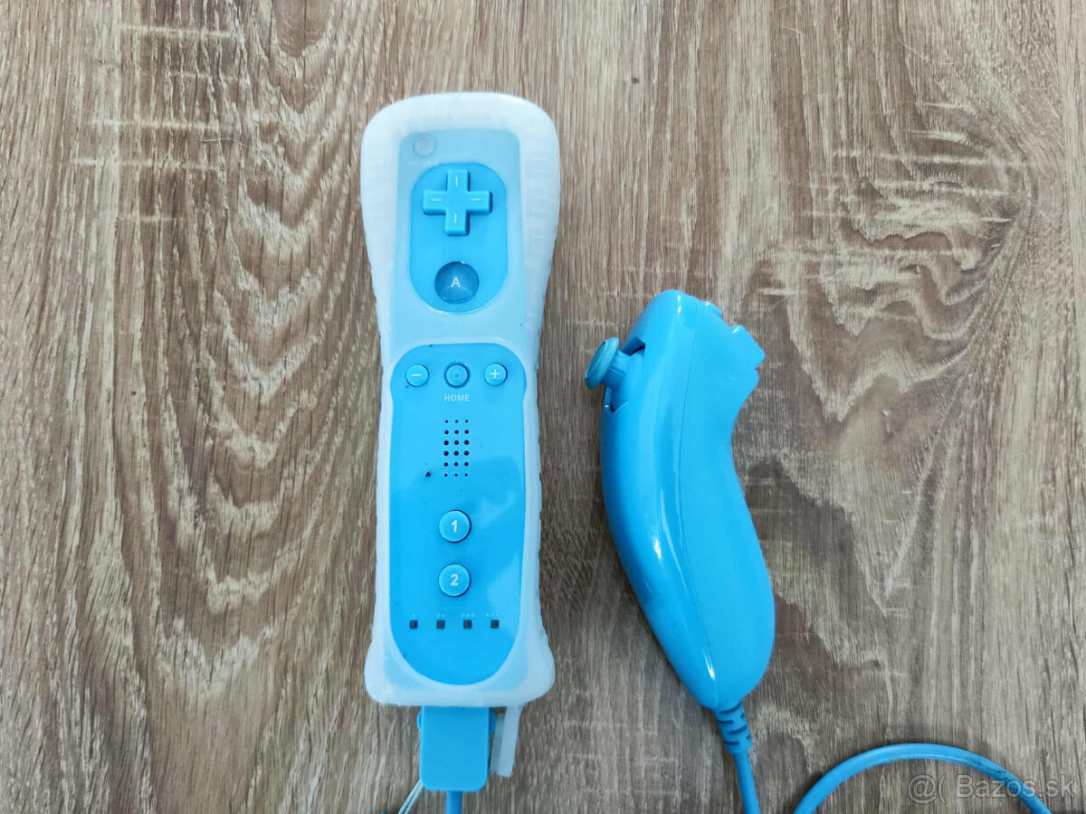 Predám Controller na Nintendo Wii Remote + Nunchuck