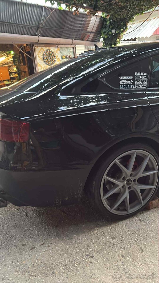 Audi A5 alufelni 225/35