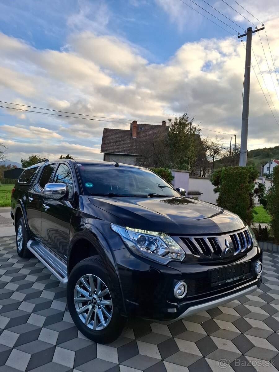Mitsubishi L200 2.4 DI-D Instyle 2019 LED Xenon