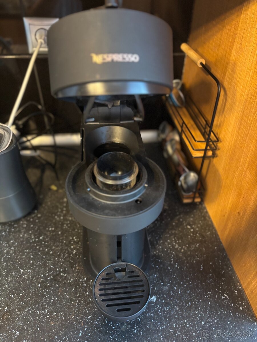 Nespreso Relove Vertuo Next Matt Black