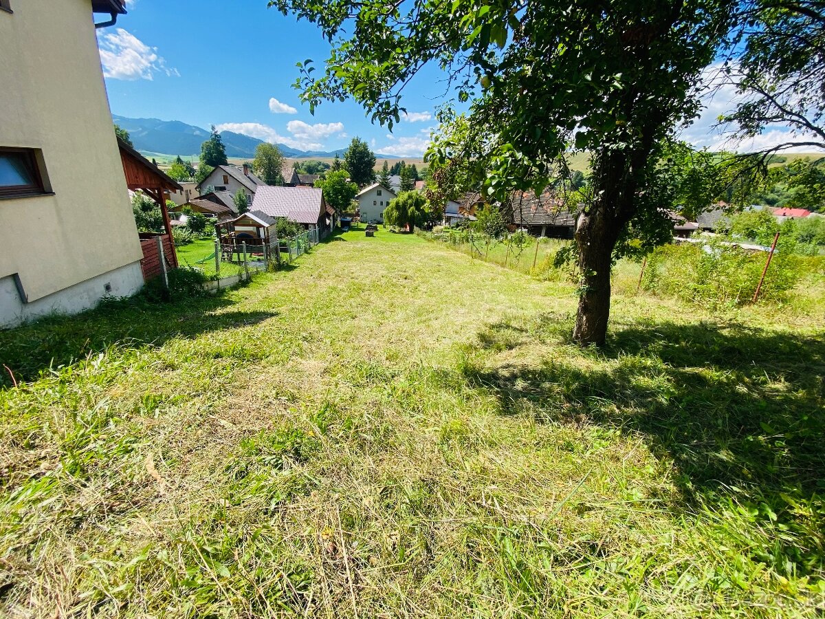 Liptovské Sliače - Pozemok na Predaj