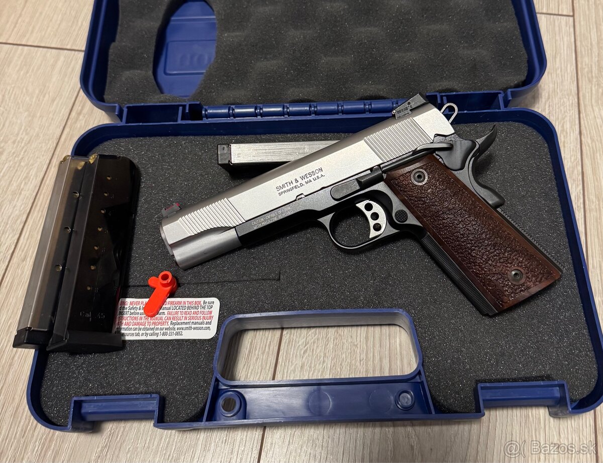Smith & wesson 1911 45 ACP Pro Series