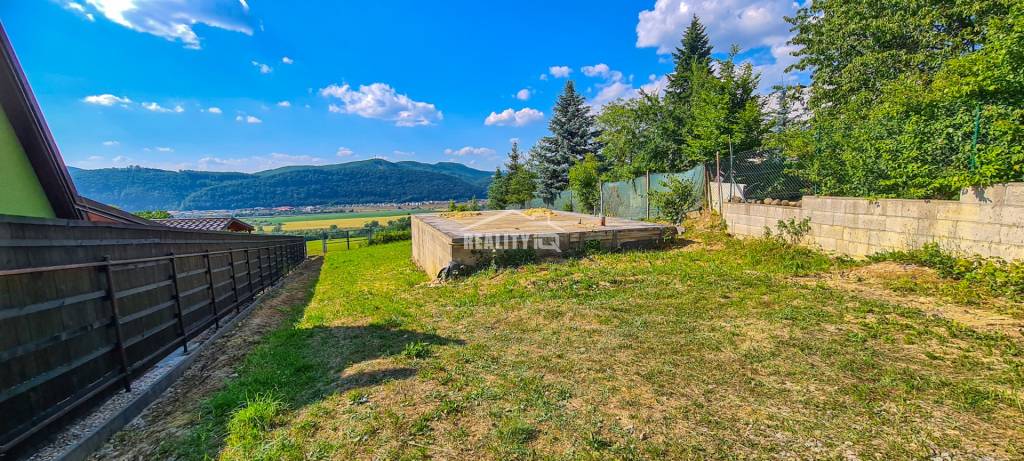 Predaj pozemku s výhľadom na hrad – Považská Bystrica