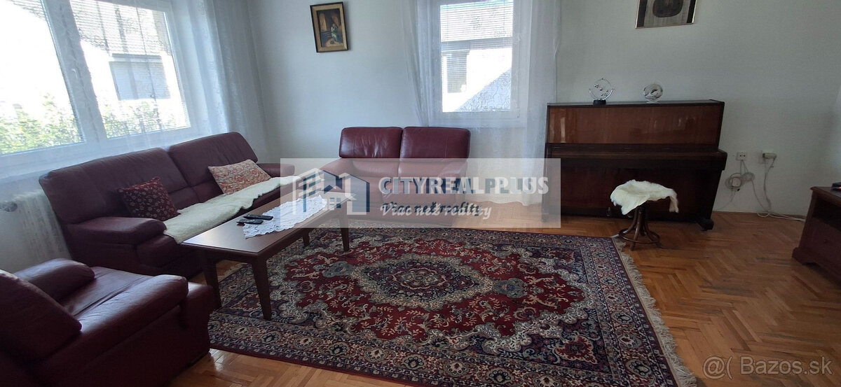 Ponúkame na prenájom 6 izbový rodinný dom v Nových Zámkoch z