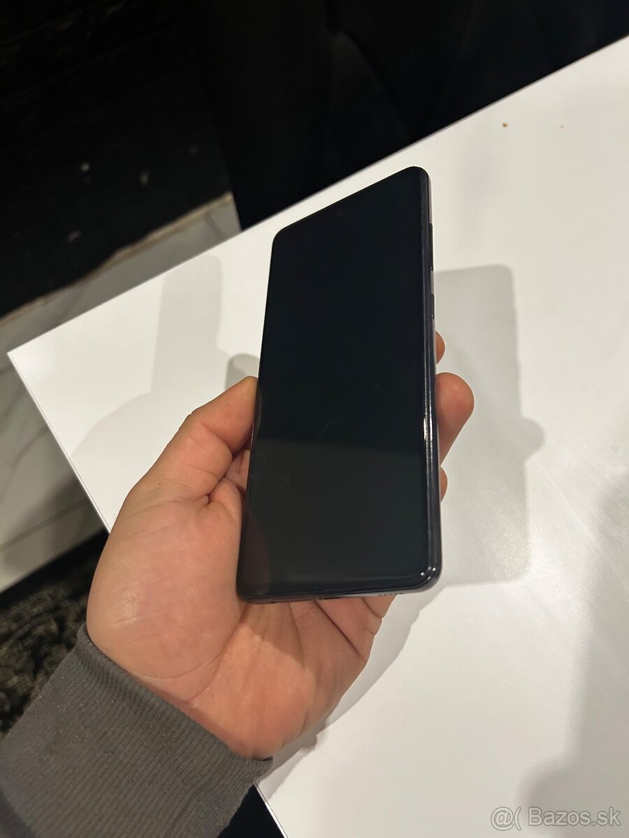 Predám Samsung galaxy A52