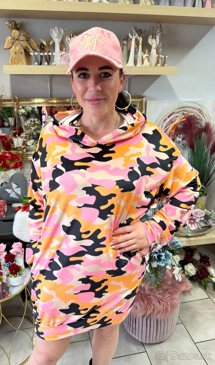 Šaty XL plus šiltovka