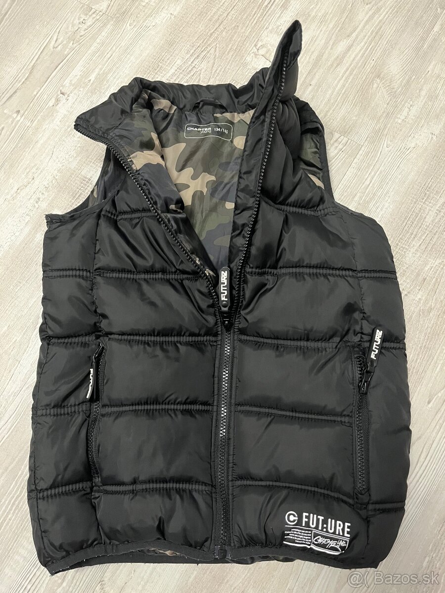 Chlapčenská vesta 134/140