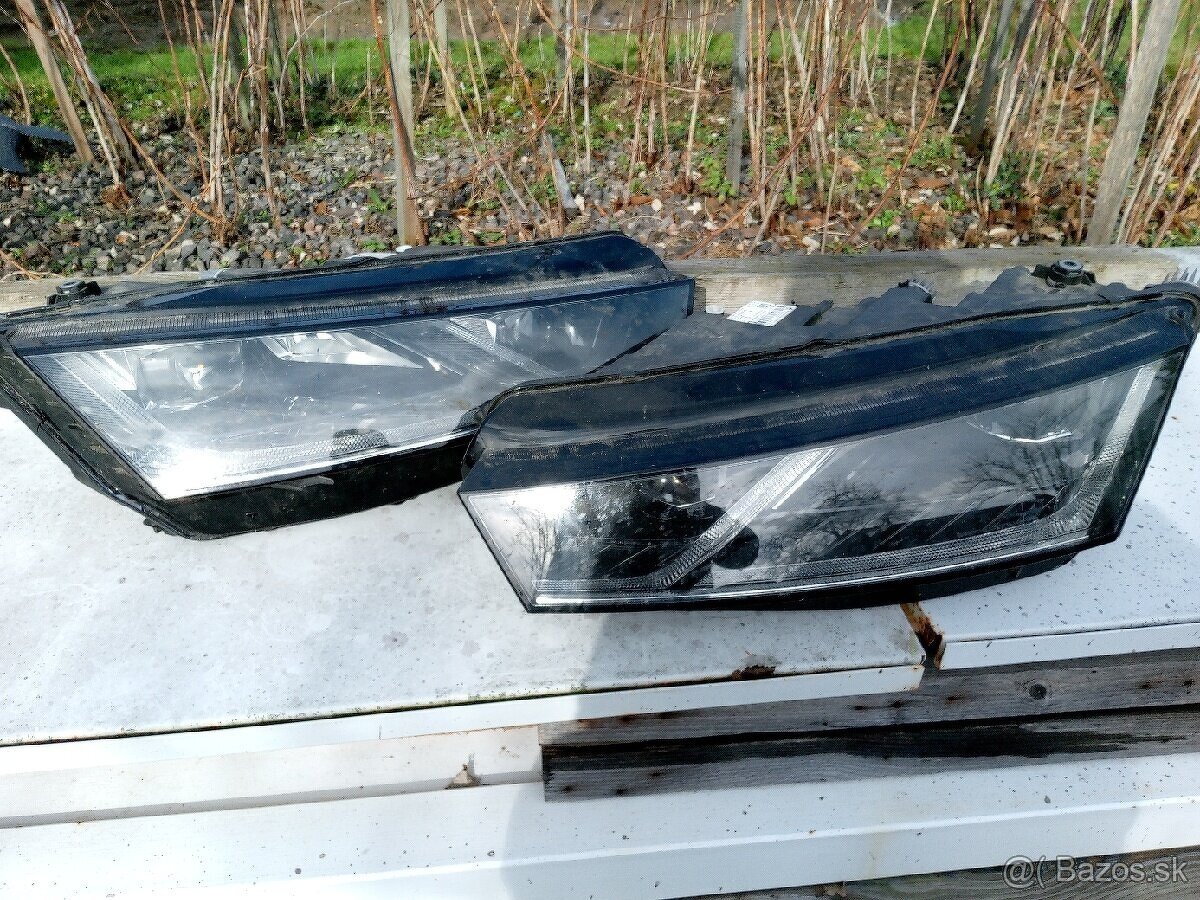 LP a PP Full LED svetlo škoda Octavia 4