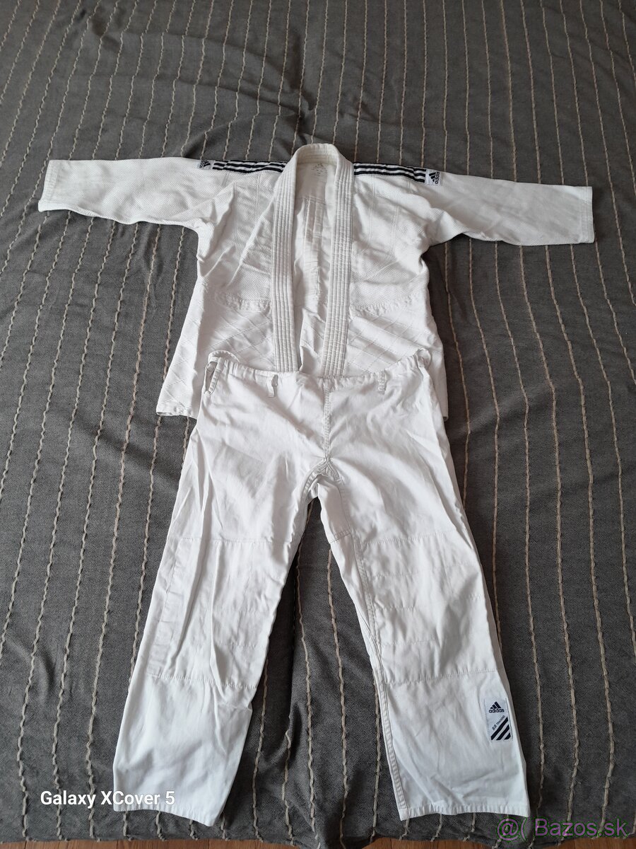 Kimono Adidas