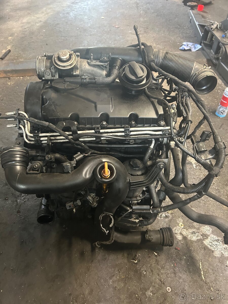 MOTOR BXE 1.9 TDI 77kw SKODA OCTAVIA II