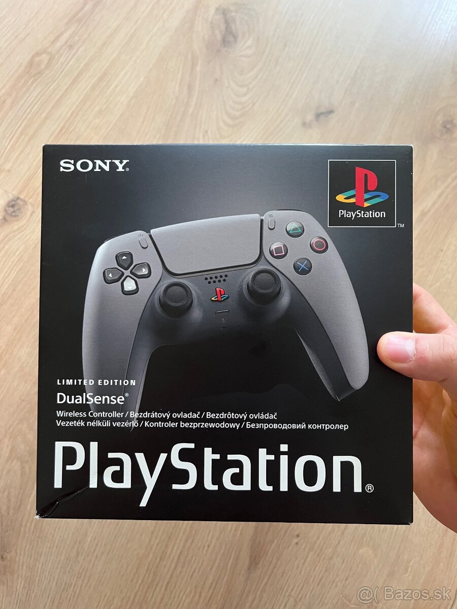 PS5 Dualsense 30th Anniversary Limited Edition