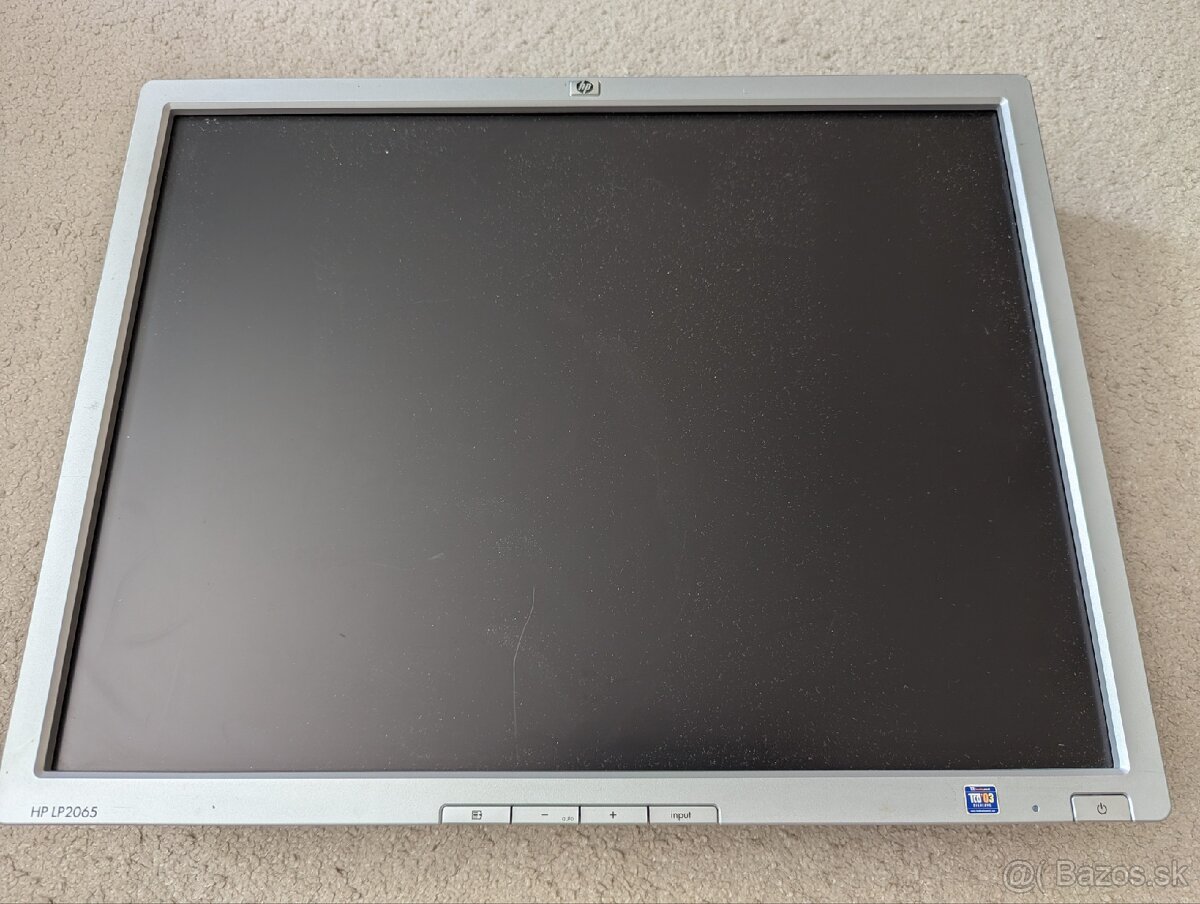 LCD displej HP LP2065