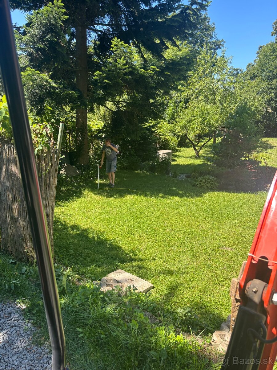 Vykopove prace minibagrom