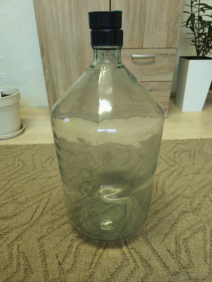 Sklenená fľaša s uzaverom 20l