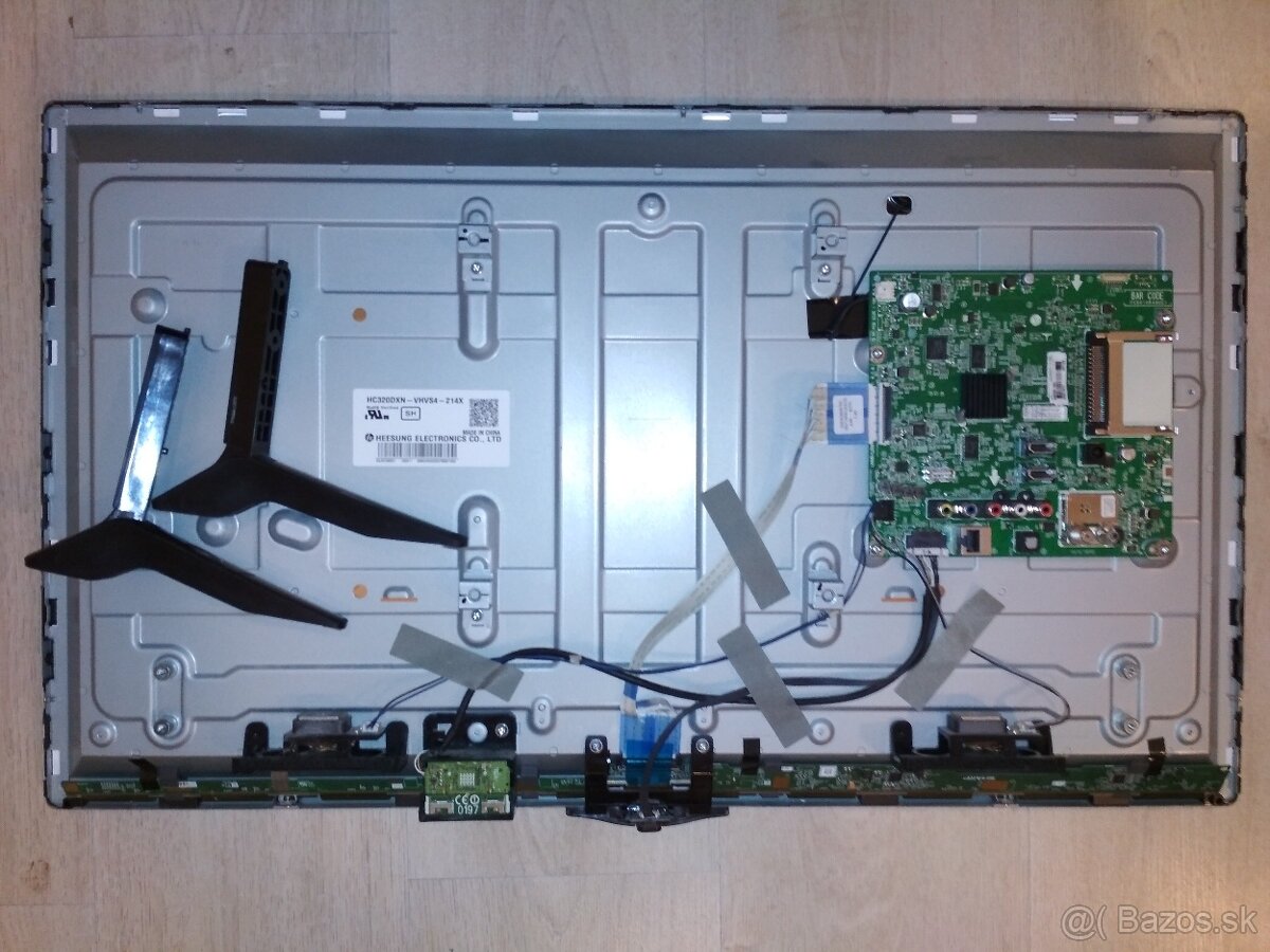 Rozpredam TV LG 32LH570U