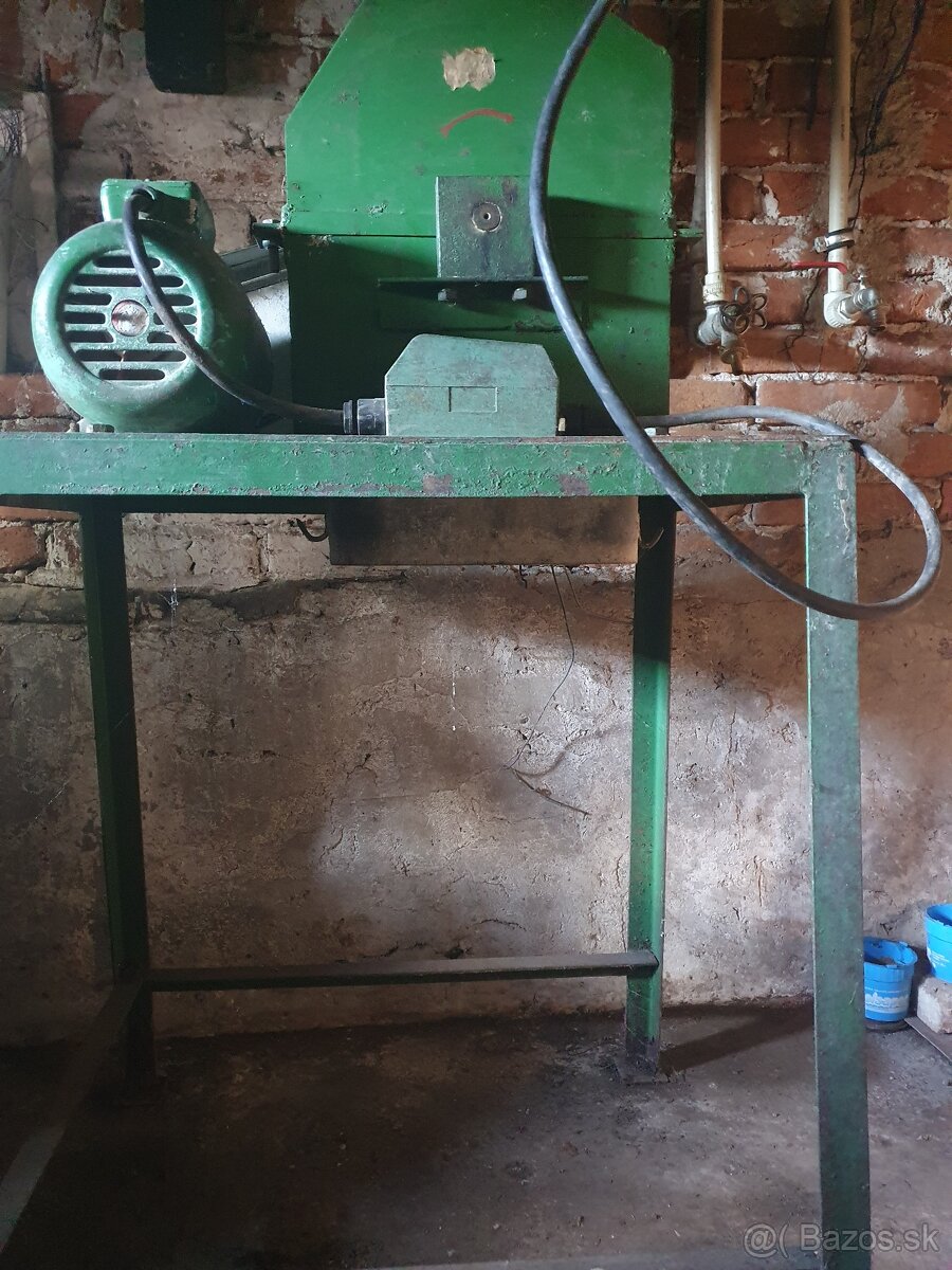 Kladivkovy srotovnik