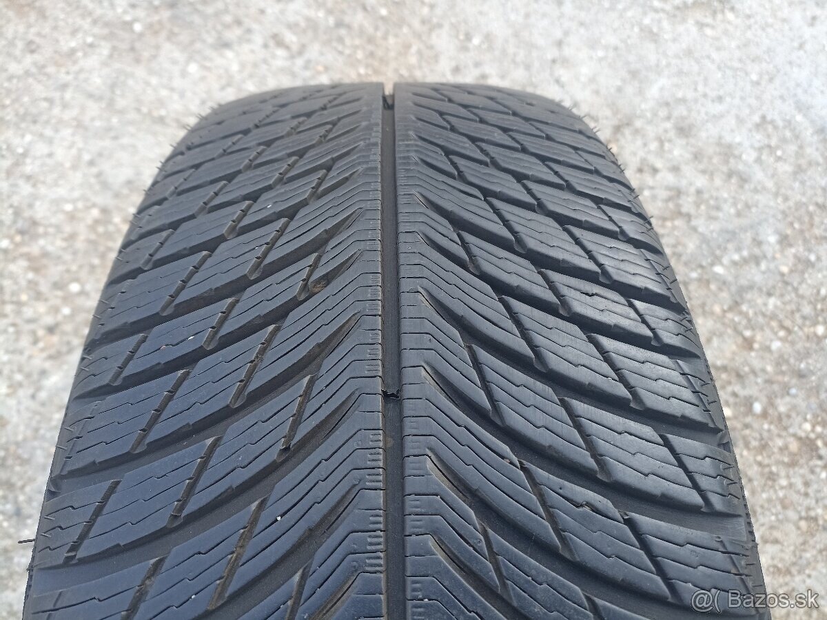 Zimné pneu Michelin Pilot Alpin 5 SUV 235/55 R18 XL