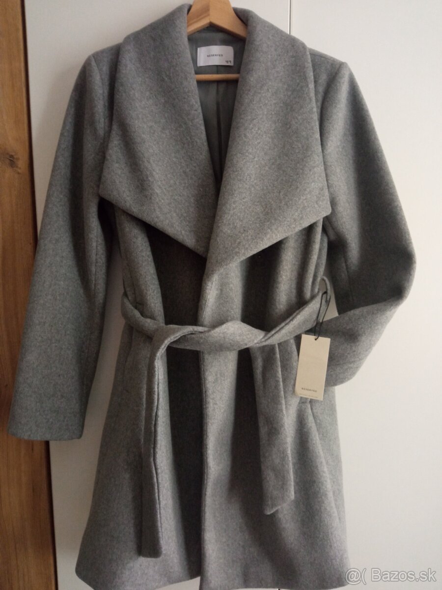 Predám nový RESERVED kabát