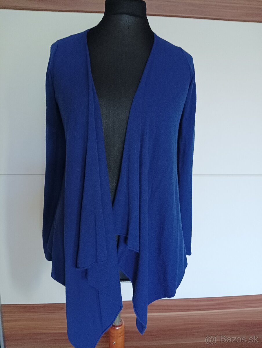 5x svetre/kardigány veľ. M, M/L