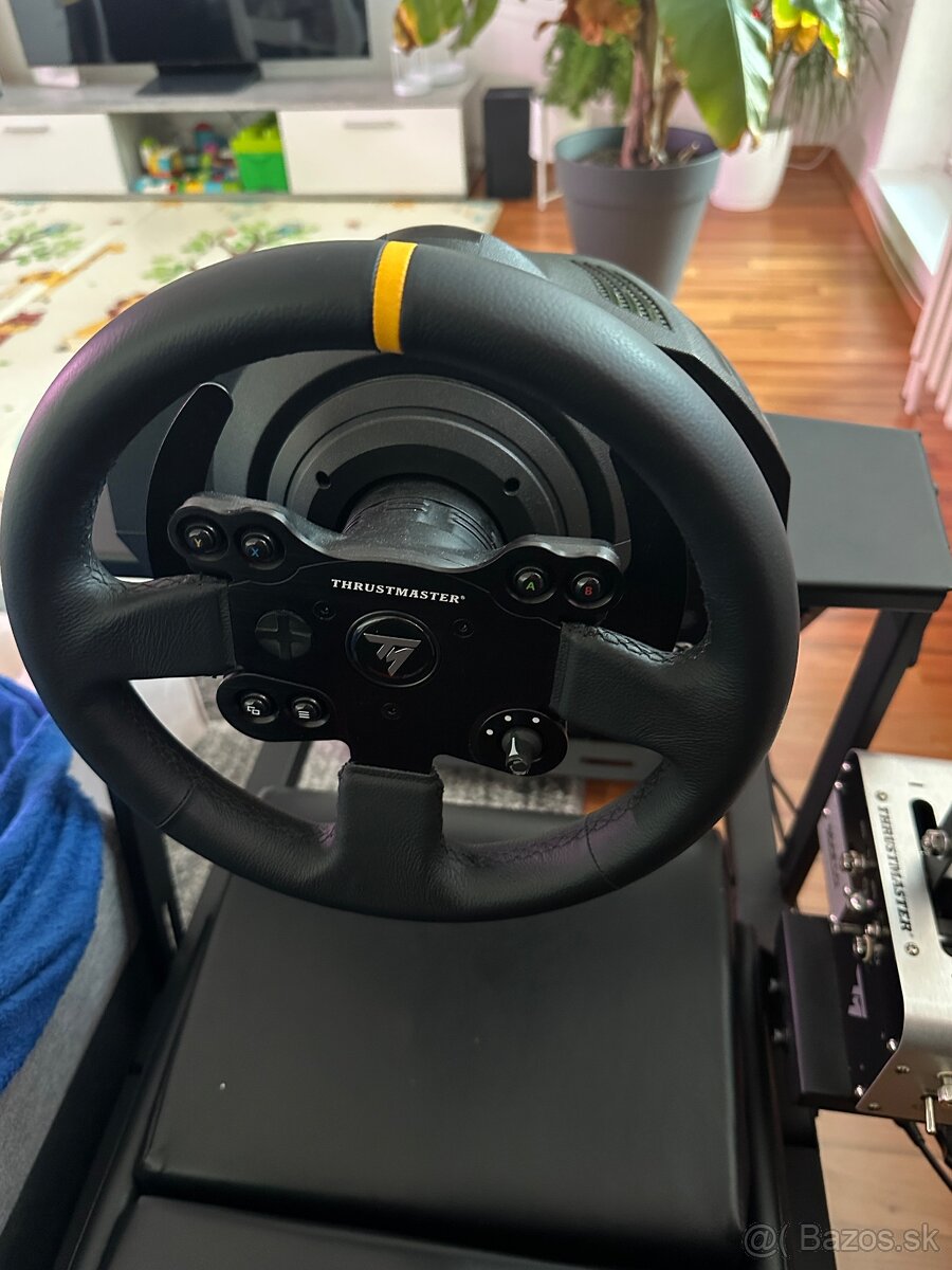 Thrustmaster
