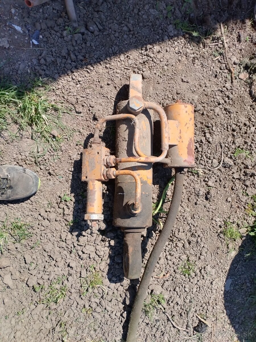 Predam vyrovnavač hon un 053