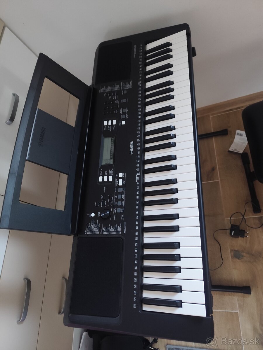 Klávesy Yamaha