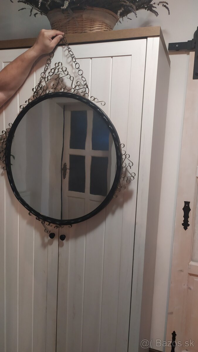 Vintage kovové zrkadlo
