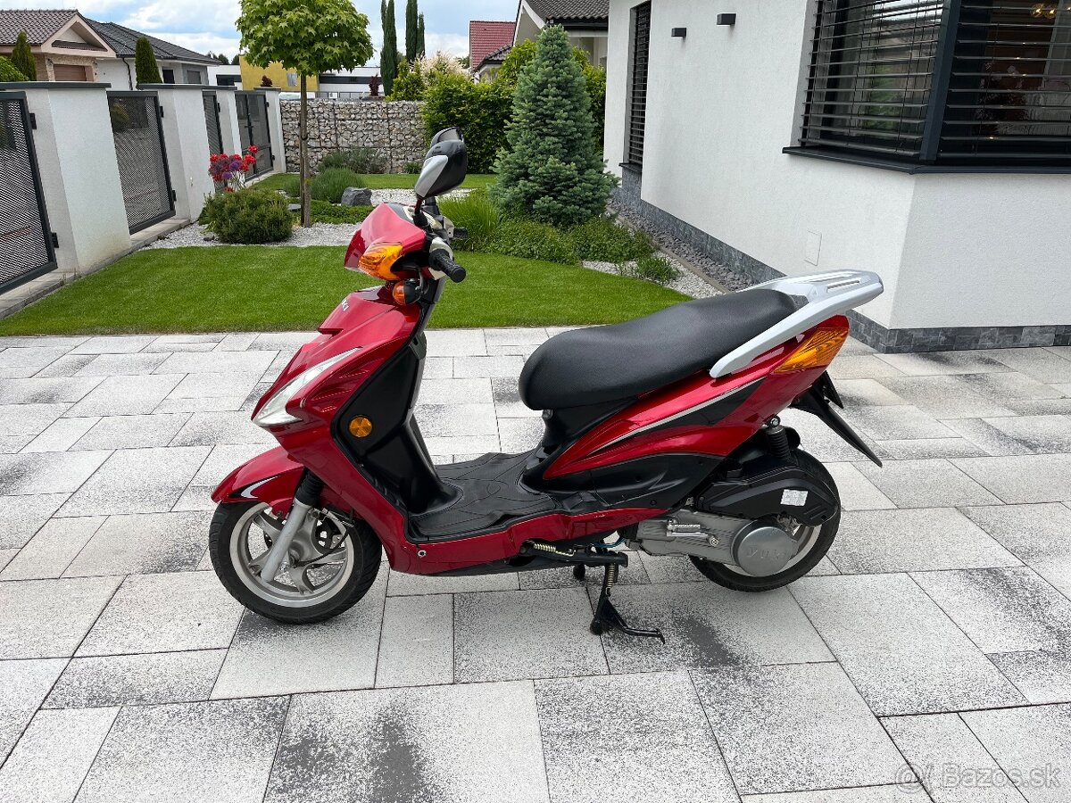 Skúter Yuki 125 Jet