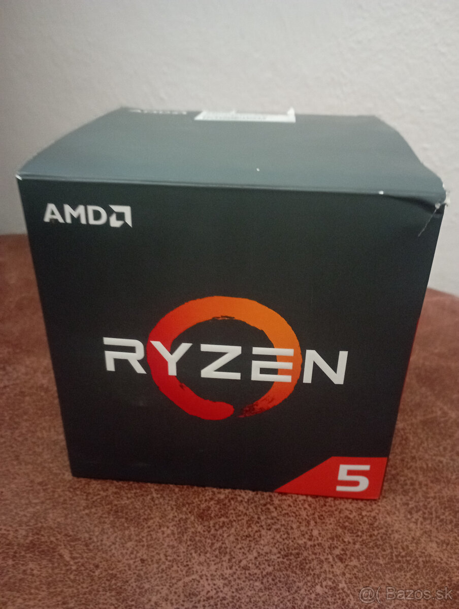 Predám procesor AMD Ryzen5 2600, komplet s chladicom