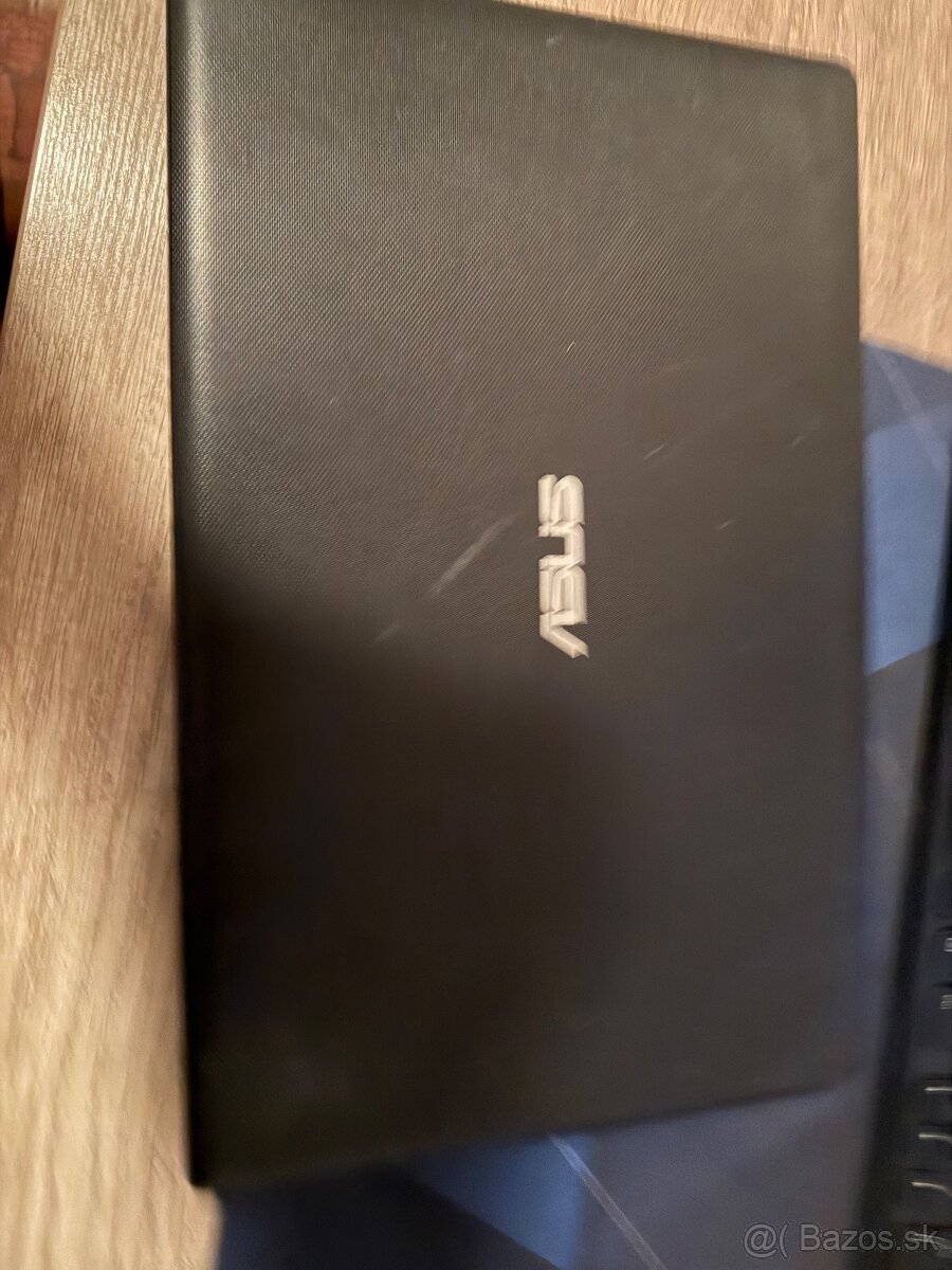 Asus X551M